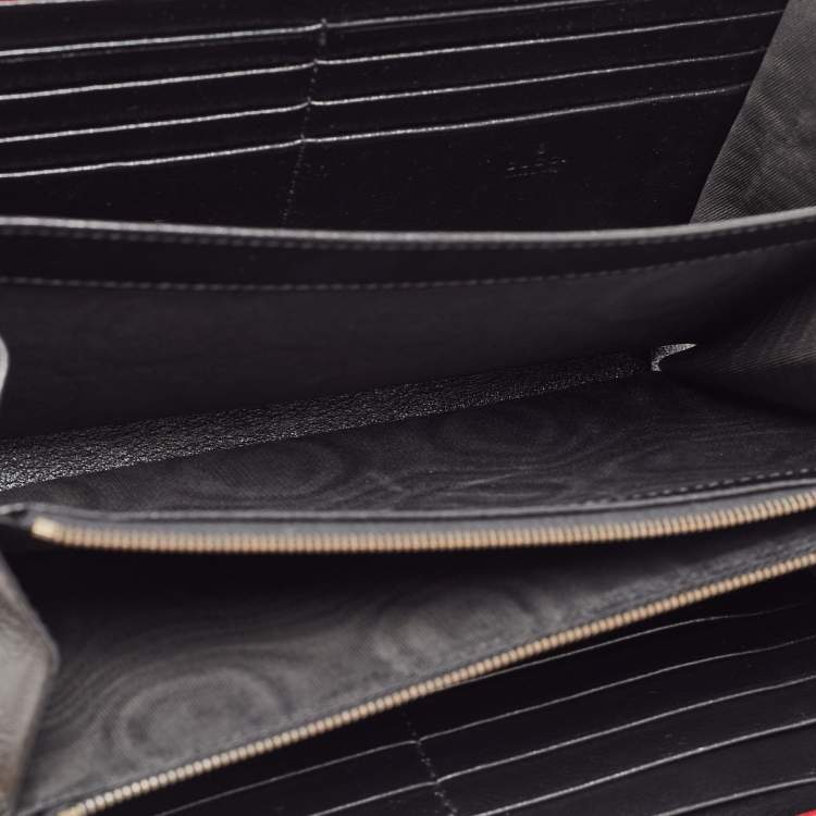 Pre Owned Gucci Black/Red Diagonal Quilt Leather GG Marmont Torchon Wallet on Chain