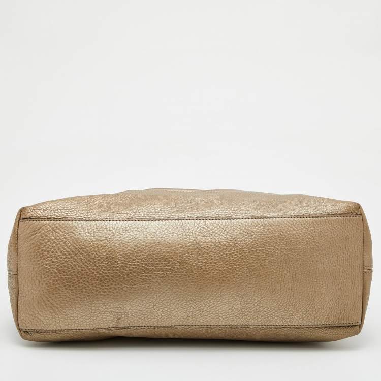 Pre Owned Gucci Metallic Gold Leather Medium Soho Chain Shoulder Bag