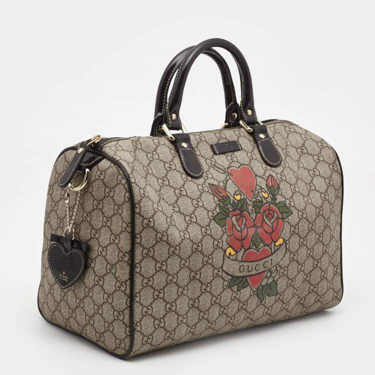 مملوكة مسبقًا Gucci Beige/Ebony GG Supreme Canvas Medium Tattoo Heart Joy Boston Bag