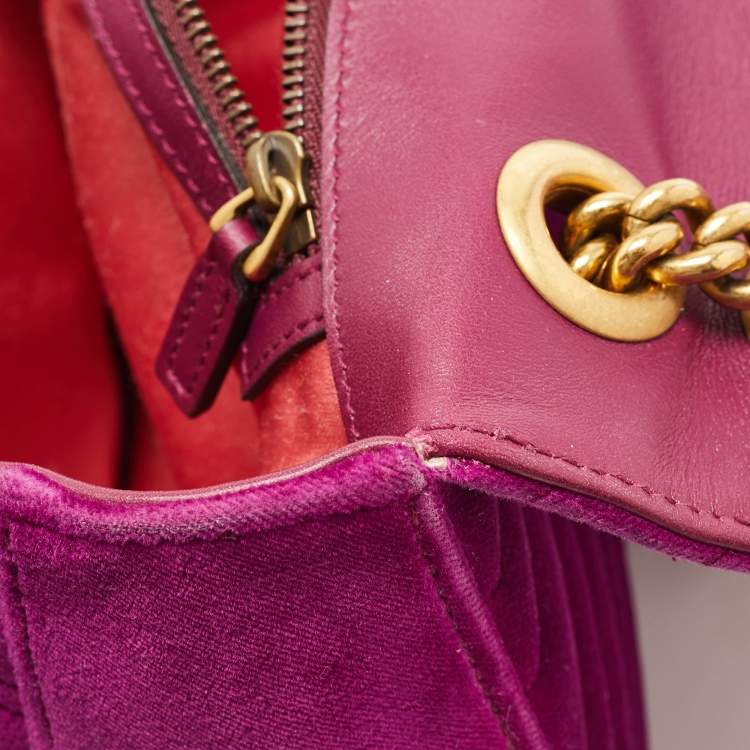 Pre Owned Gucci Magenta Matelassé Velvet Small GG Marmont Shoulder Bag