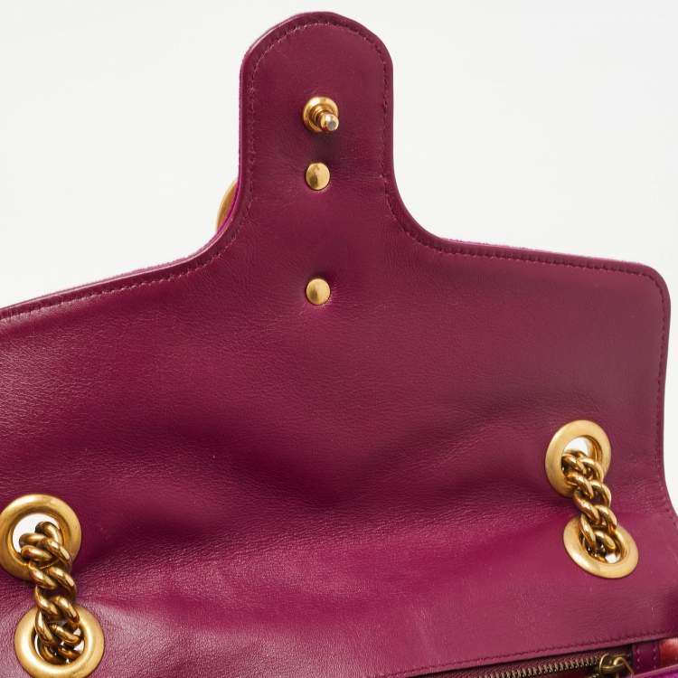 Pre Owned Gucci Magenta Matelassé Velvet Small GG Marmont Shoulder Bag