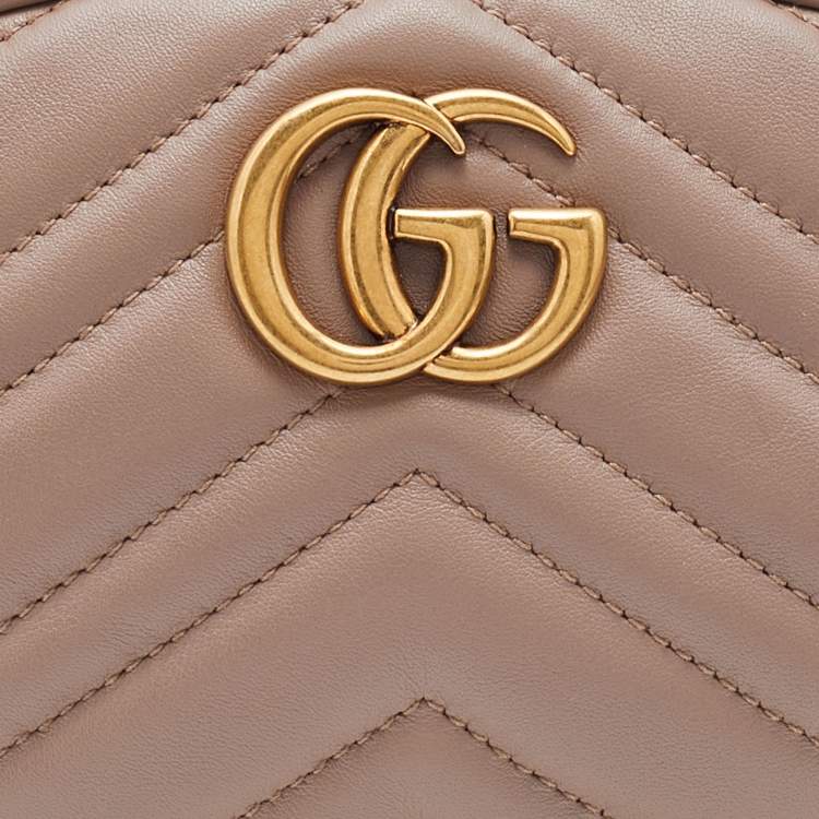 Pre Owned Gucci Beige Matelassé Leather GG Marmont Belt Bag