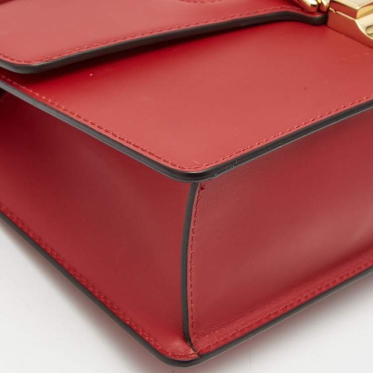 Pre Owned Gucci Red Leather Small Web Sylvie Shoulder Bag