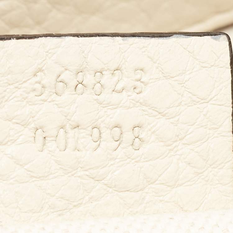 Pre Owned Gucci Off White Leather Mini Bamboo Tote