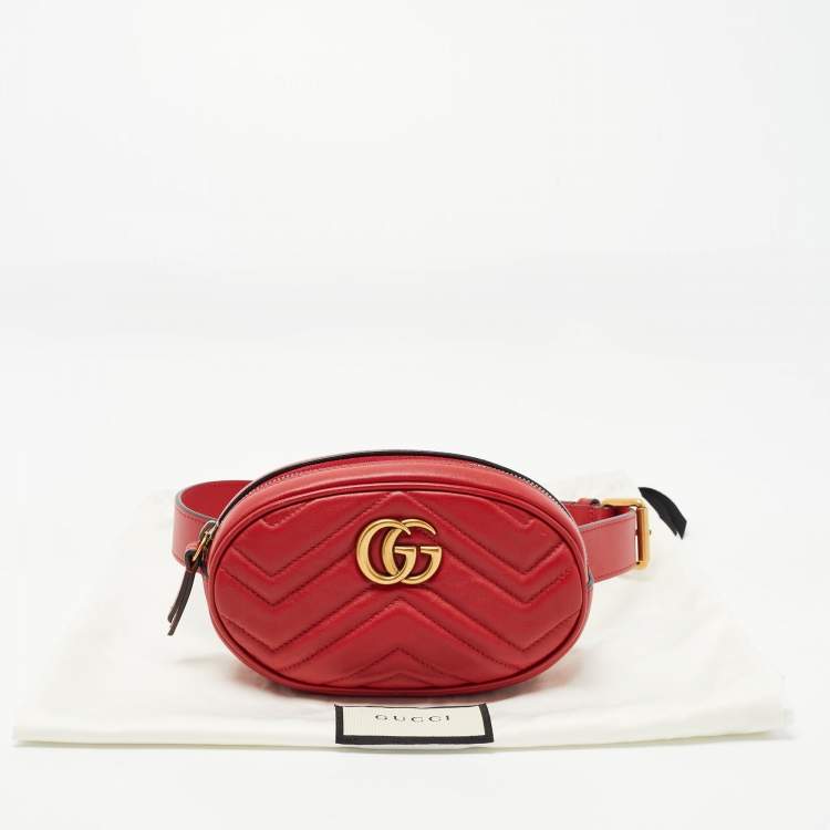Pre Owned Gucci Red Matelassé Leather GG Marmont Belt Bag
