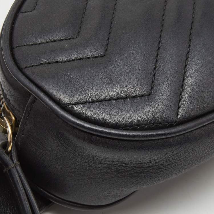 Pre Owned Gucci Black Matelassé Leather GG Marmont Belt Bag