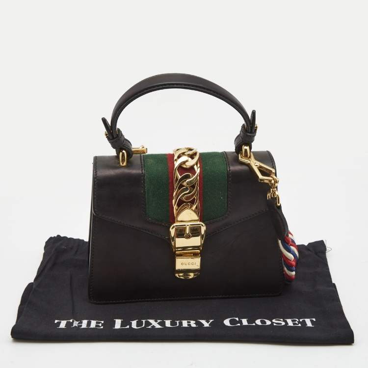 Pre Owned Gucci Black Leather Mini Sylvie Top Handle Bag