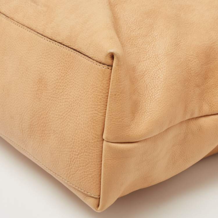 Pre Owned Gucci Tan Leather Medium Bamboo Shopper Tote