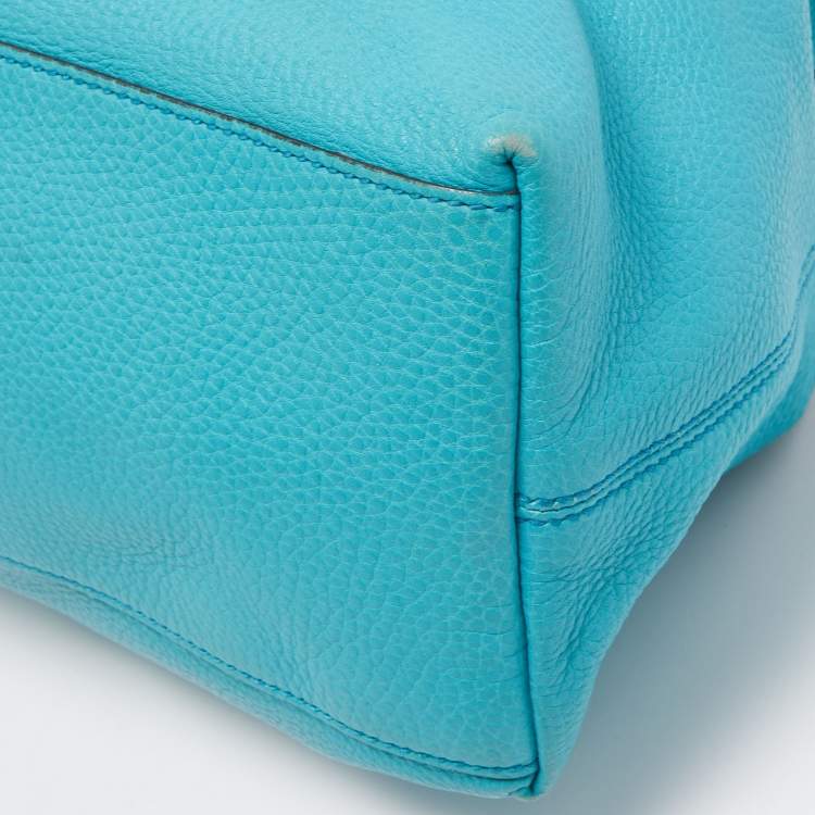 Pre Owned Gucci Blue Leather Medium Chain Soho Shoulder Bag