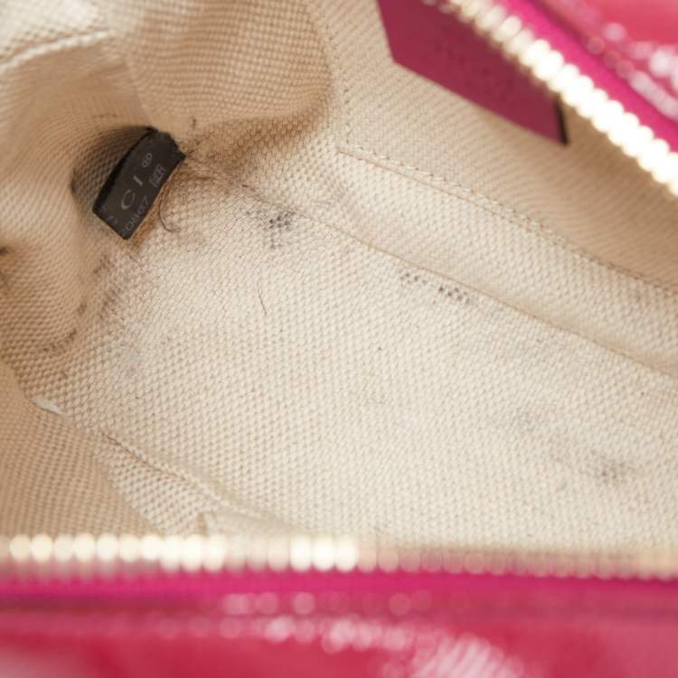 Pre Owned Gucci Magenta Patent Leather Small Soho Disco Crossbody Bag
