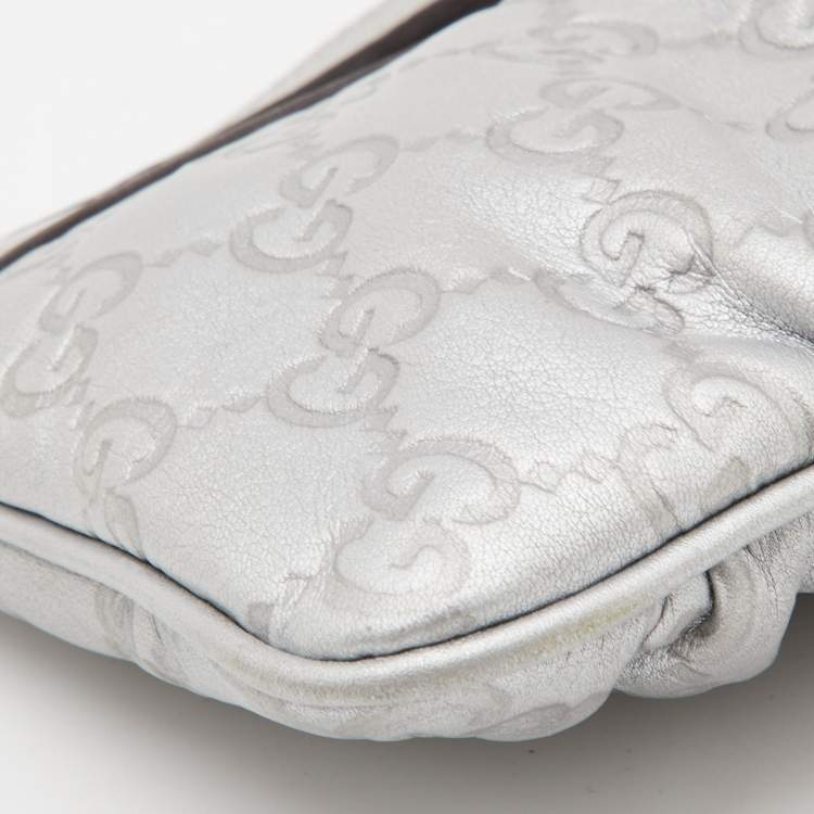 Pre Owned Gucci Silver Guccissima Leather Interlocking G Wristlet Clutch