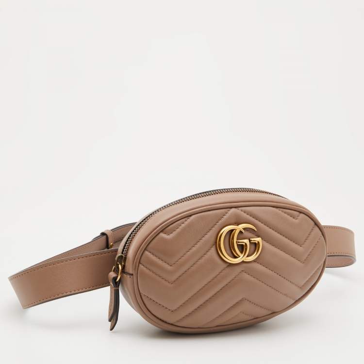 Pre Owned Gucci Beige Matelassé Leather GG Marmont Belt Bag