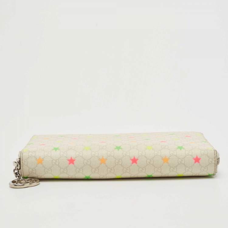 Pre Owned Gucci White Star Print GG Supreme Canvas Continental Wallet