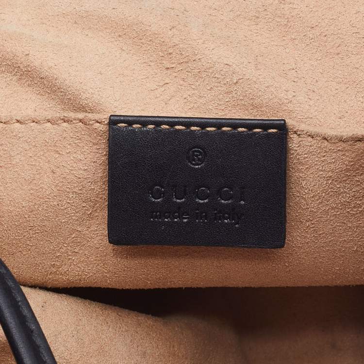 Pre Owned Gucci Black Matelassé Leather GG Marmont Backpack
