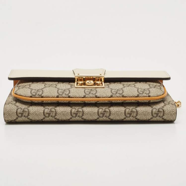 مملوكة مسبقًا Gucci Tricolor GG Supreme Canvas and Leather Continental Wallet on Chain