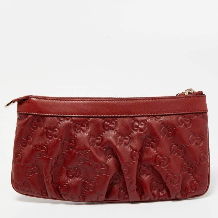 Pre Owned Gucci Blood Red Guccissima Leather Interlocking G Wristlet Clutch