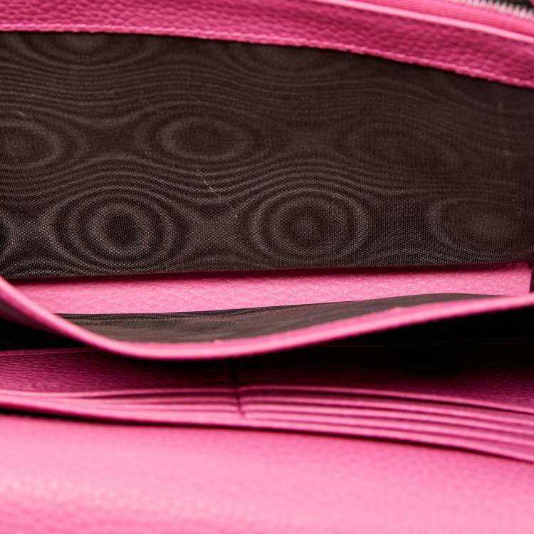 Pre Owned Gucci Fuchsia Leather GG Marmont Wallet on Chain