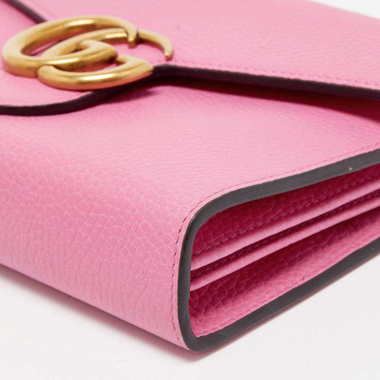 Pre Owned Gucci Fuchsia Leather GG Marmont Wallet on Chain