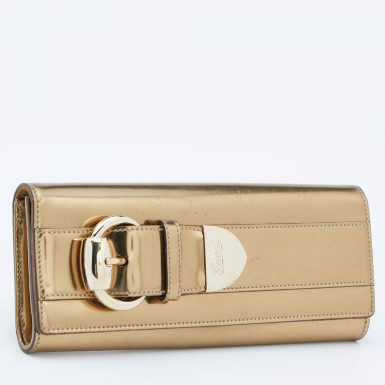 Pre Owned Gucci Gold Patent Leather Romy Clutch