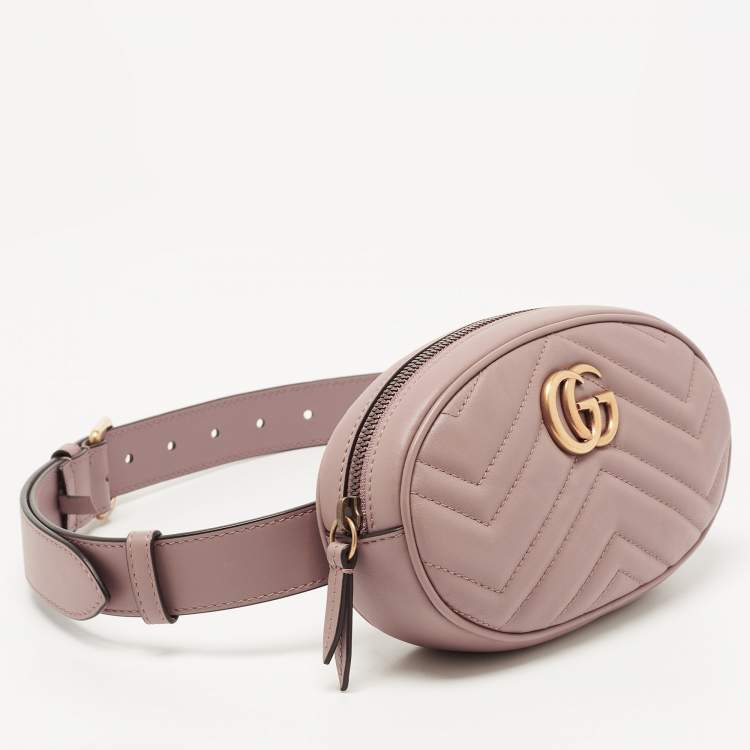 Pre Owned Gucci Beige Matelassé Leather Mini GG Marmont Belt Bag