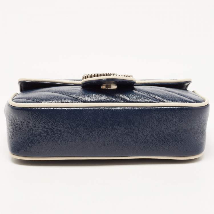 Pre Owned Gucci Dark Blue/White Diagonal Matelassé Leather Torchon Super Mini GG Marmont Bag