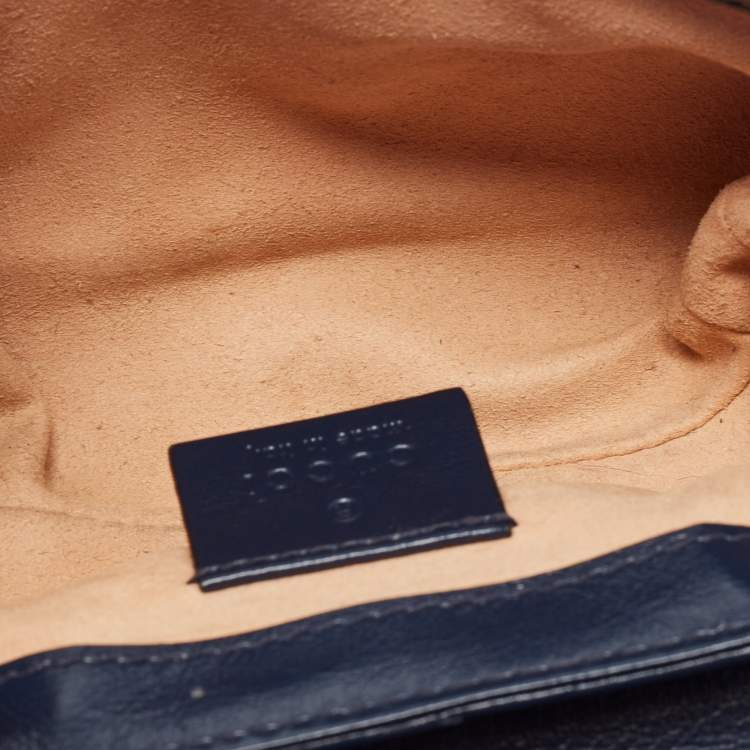 Pre Owned Gucci Dark Blue/White Diagonal Matelassé Leather Torchon Super Mini GG Marmont Bag