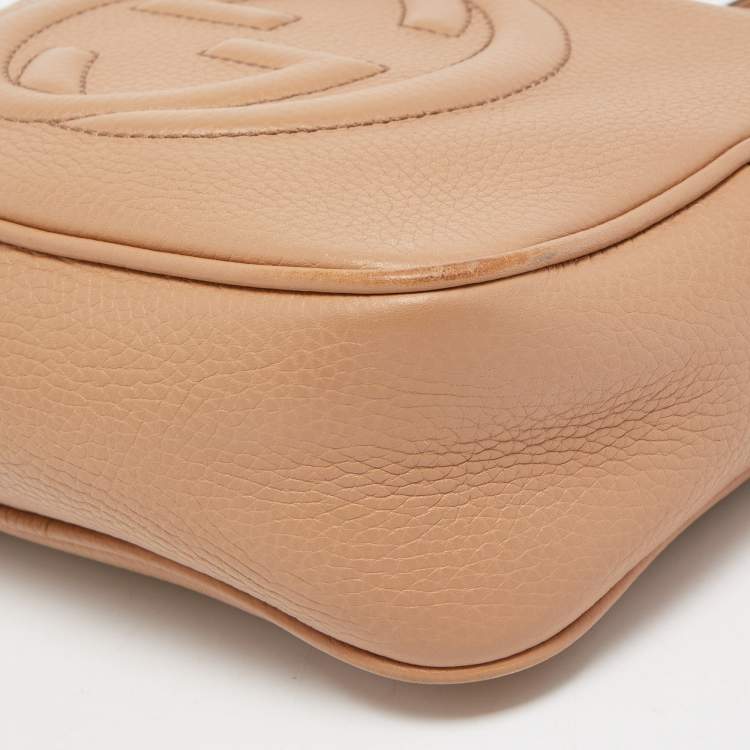 Pre Owned Gucci Beige Leather Small Soho Disco Crossbody Bag