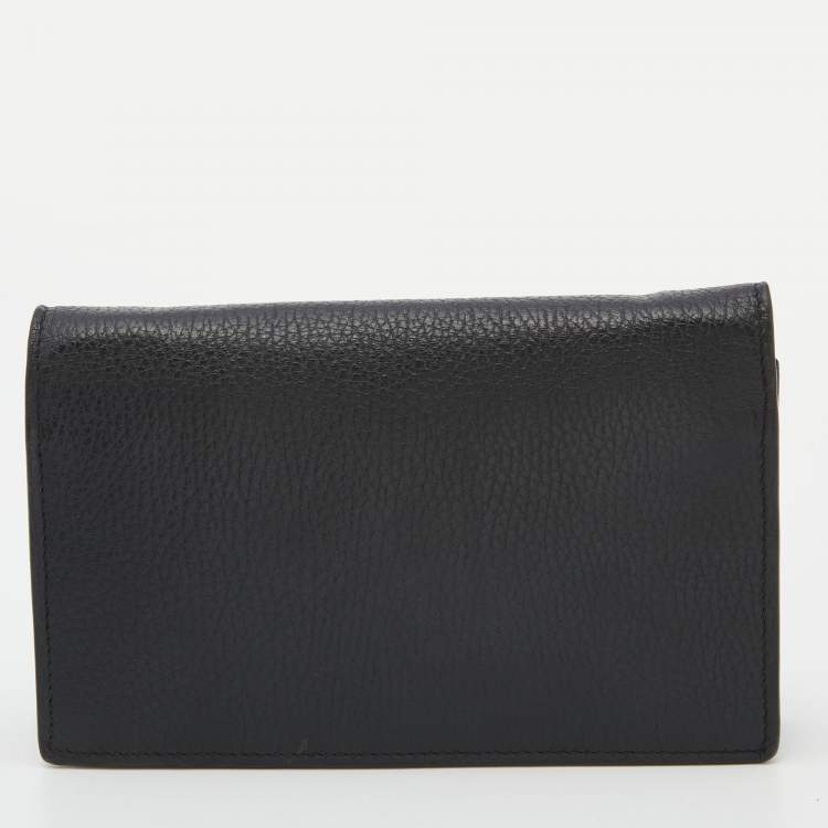 Pre Owned Gucci Black Leather Interlocking G Wallet On Chain