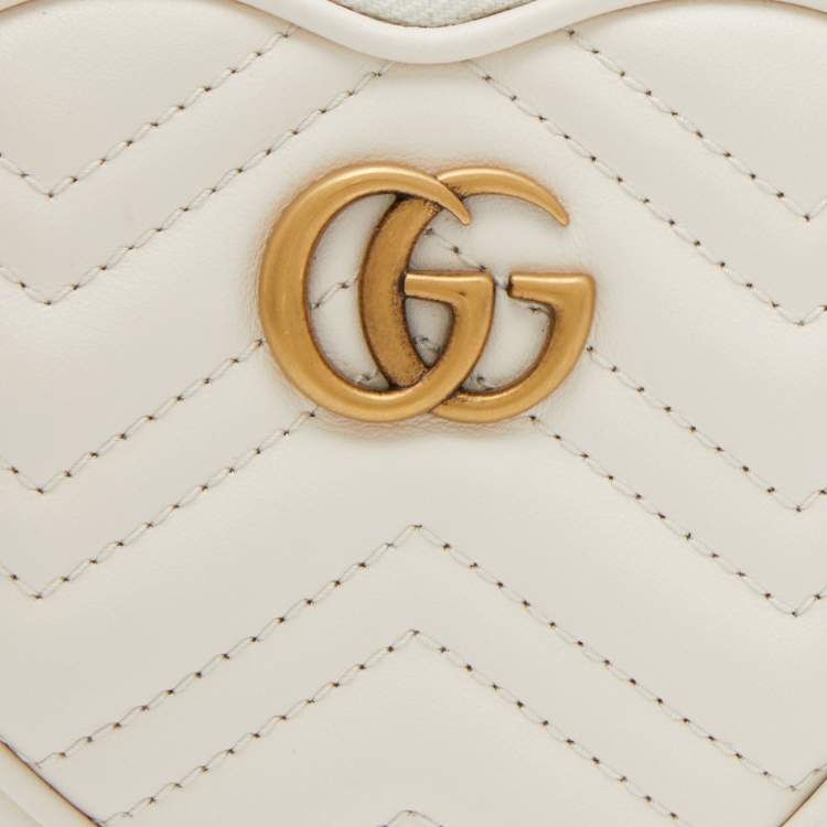 Pre Owned Gucci Cream Leather GG Marmont Heart Coin Purse