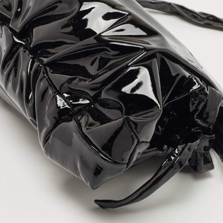 Pre Owned Gucci Black Patent Leather Large Hysteria Clutch