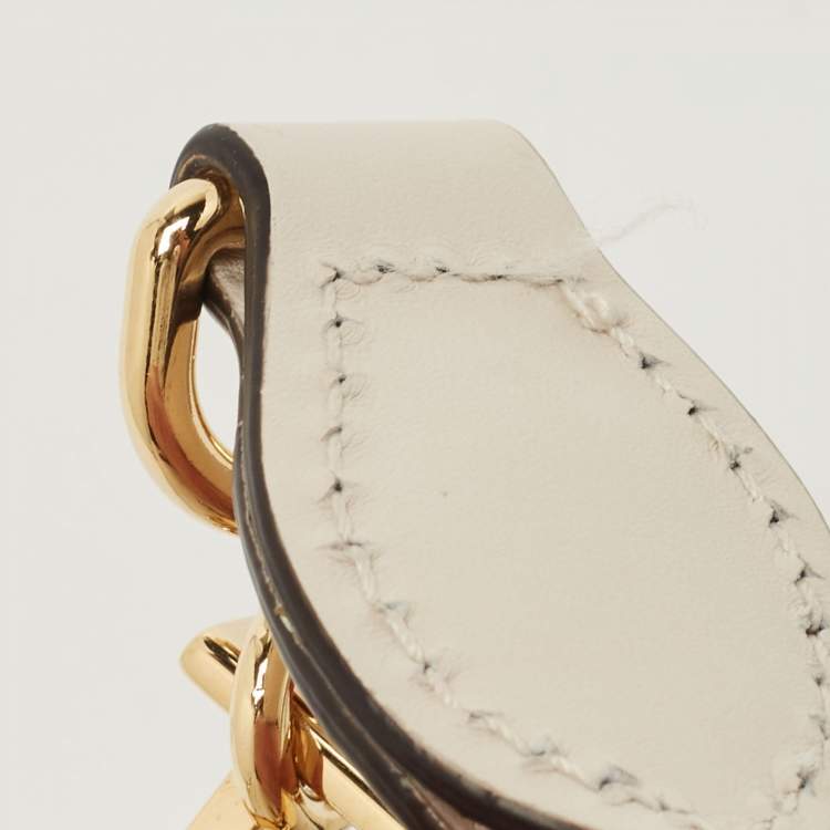 Pre Owned Gucci Beige Leather Mini Sylvie Animal Stud Embellished Top Handle Bag