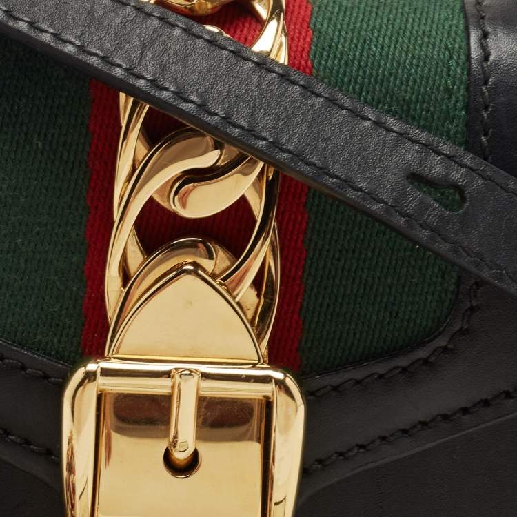 Pre Owned Gucci Black Leather Mini Sylvie Top Handle Bag