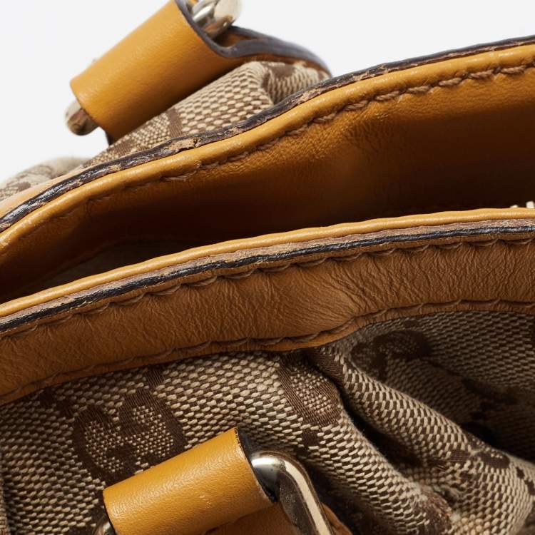 Pre Owned Gucci Yellow/Beige GG Canvas and Leather Medium Sukey Tote