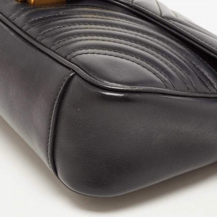 Pre Owned Gucci Black Quilted Leather Small GG Marmont Shoulder Bag