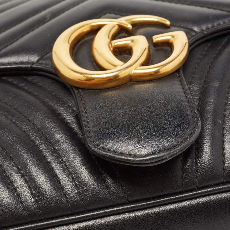 Pre Owned Gucci Black Quilted Leather Small GG Marmont Shoulder Bag