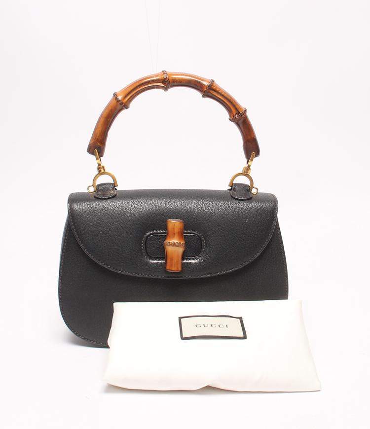 Pre Owned Gucci Black Leather Bamboo Top handle bag