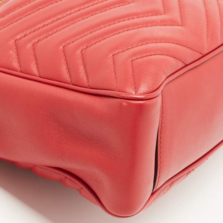 Pre Owned Gucci Red Matelasse Leather Medium GG Marmont Open Top Shoulder Bag 