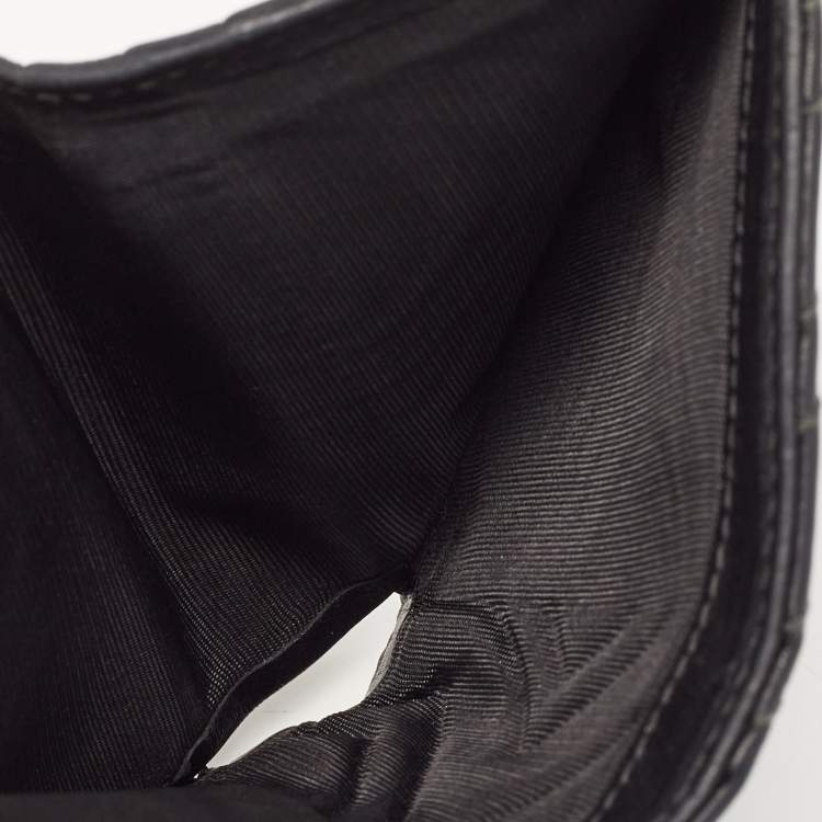 Pre Owned Gucci Charcoal Black Matelassé Leather GG Marmont Card Case