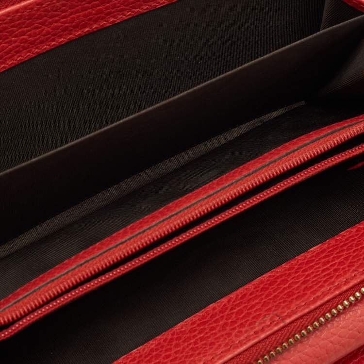 Pre Owned Gucci Coral Orange Leather Zip Around Continental Wallet