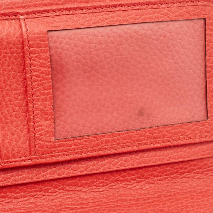 Pre Owned Gucci Coral Orange Leather Zip Around Continental Wallet