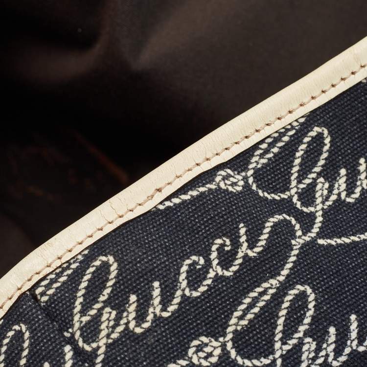 Pre Owned Gucci Off White/Blue Signature Print Canvas Large Shopper Tote