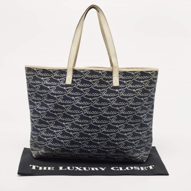 Pre Owned Gucci Off White/Blue Signature Print Canvas Large Shopper Tote