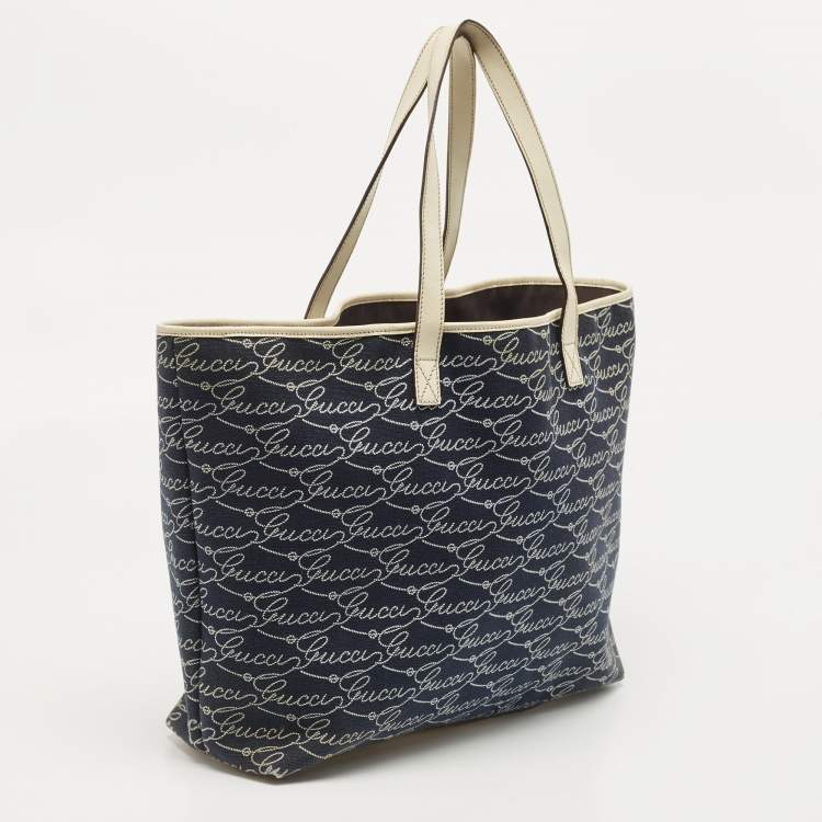 Pre Owned Gucci Off White/Blue Signature Print Canvas Large Shopper Tote