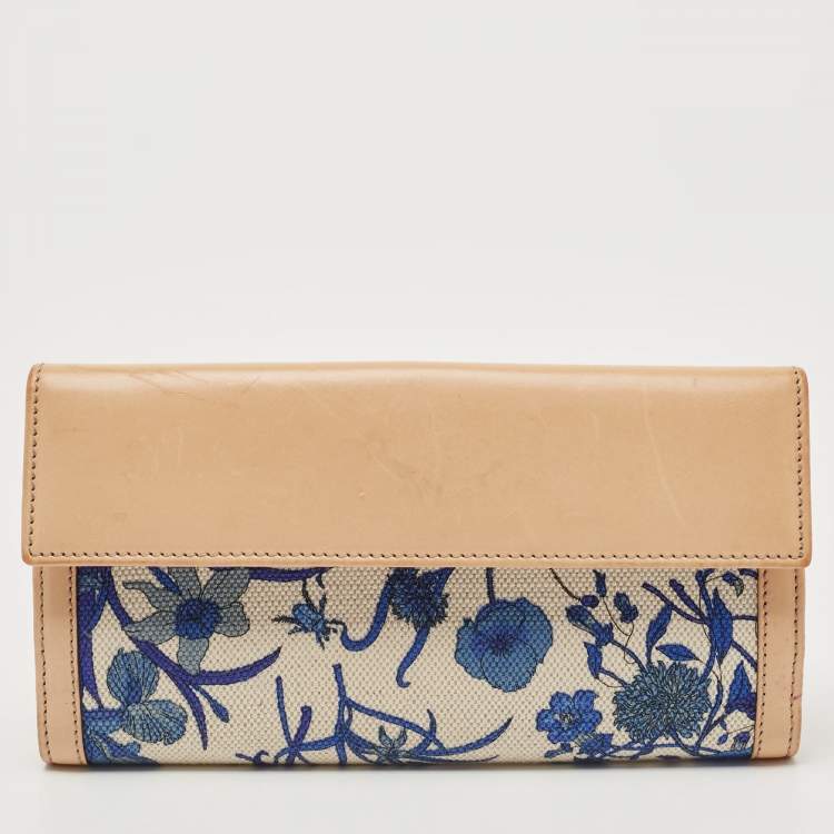 Pre Owned Gucci Blue/Beige Floral Print Canvas and Leather Wave Continental Wallet