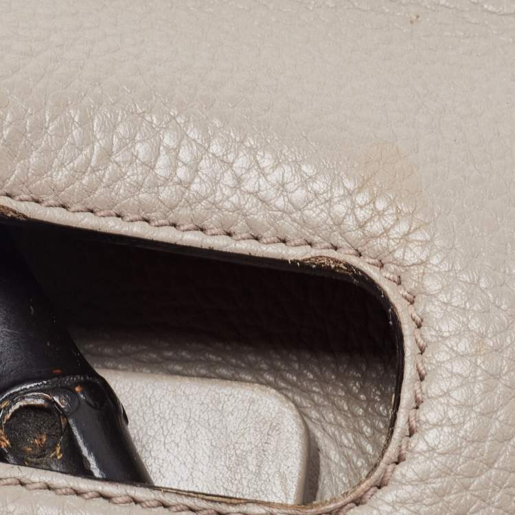 Pre Owned Gucci Grey Leather Small Bamboo Daily Top Handle Bag