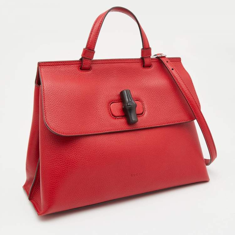 Pre Owned Gucci Red Leather Medium Bamboo Daily Top Handle Bag