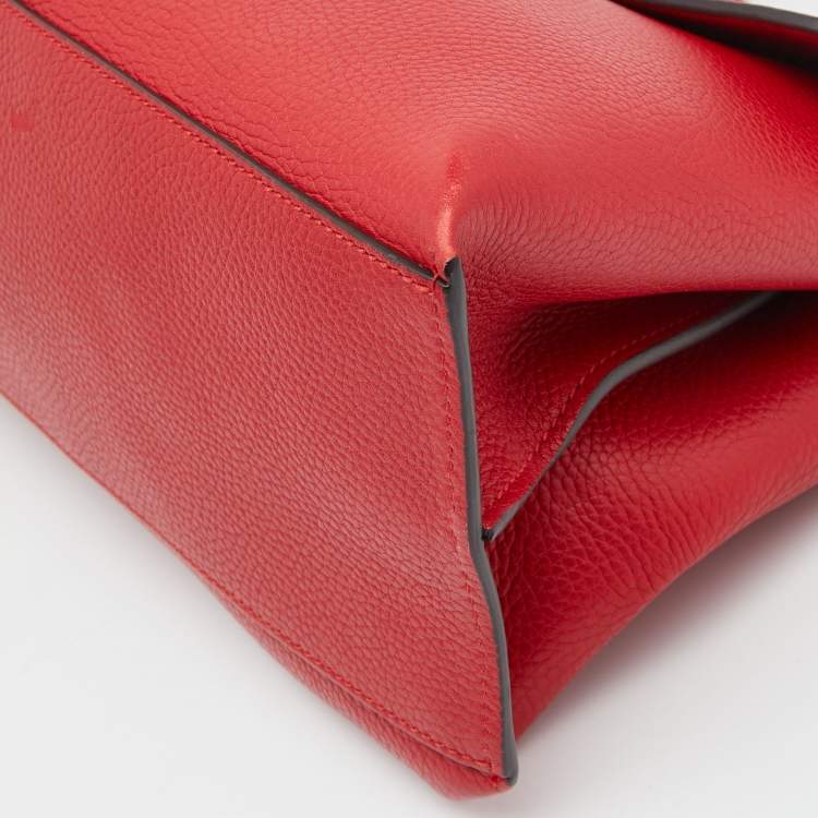 Pre Owned Gucci Red Leather Medium Bamboo Daily Top Handle Bag