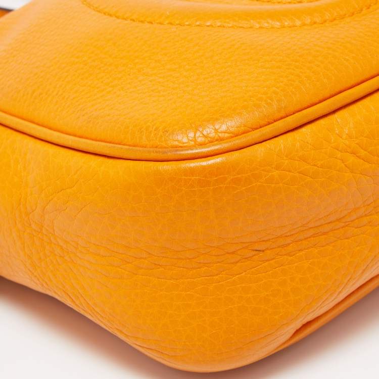 Pre Owned Gucci Mustard Yellow Leather Small Soho Disco Shoulder Bag