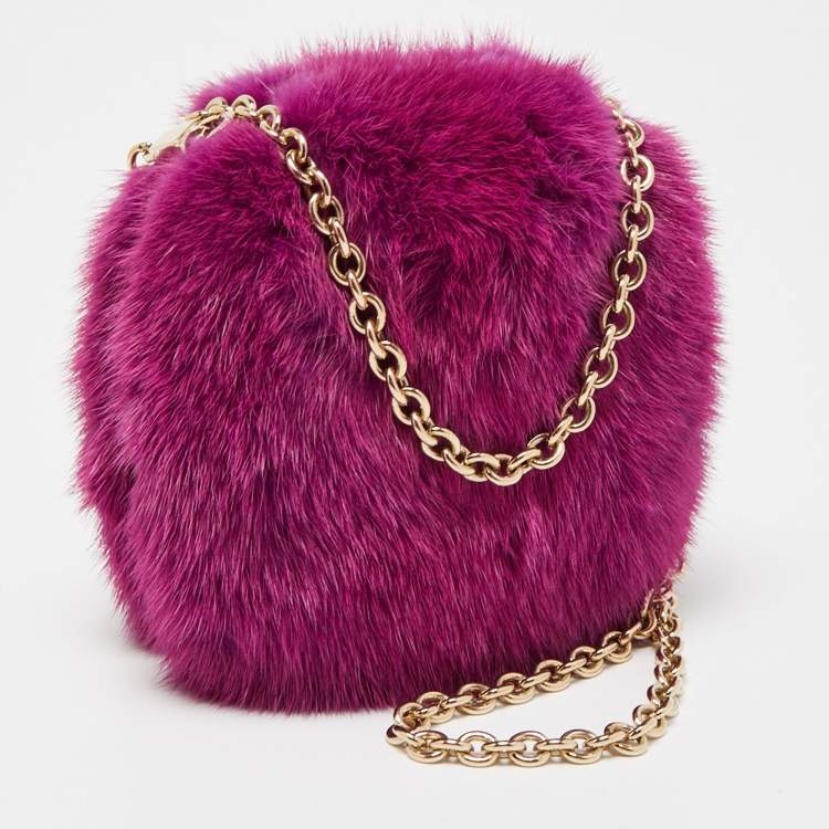 Pre Owned Gucci Purple Fur Chain Clutch