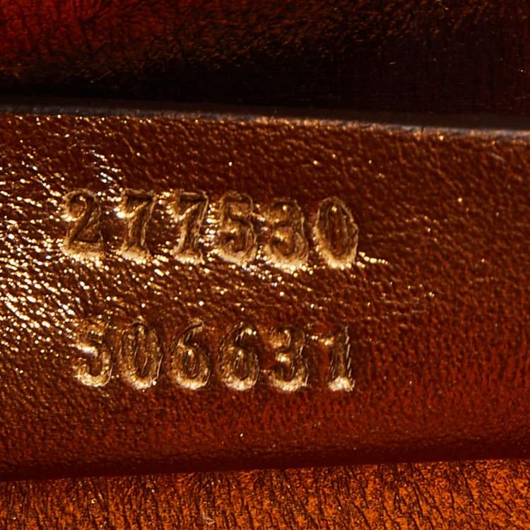 Pre Owned Gucci Purple Fur Chain Clutch